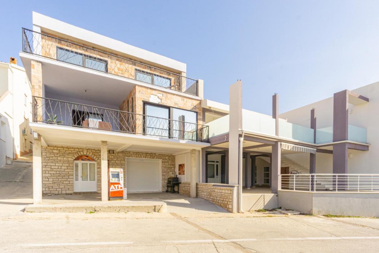 Ivica Super Comfortable, Newly Furnished Apartment In A Top Location Metajna Buitenkant foto