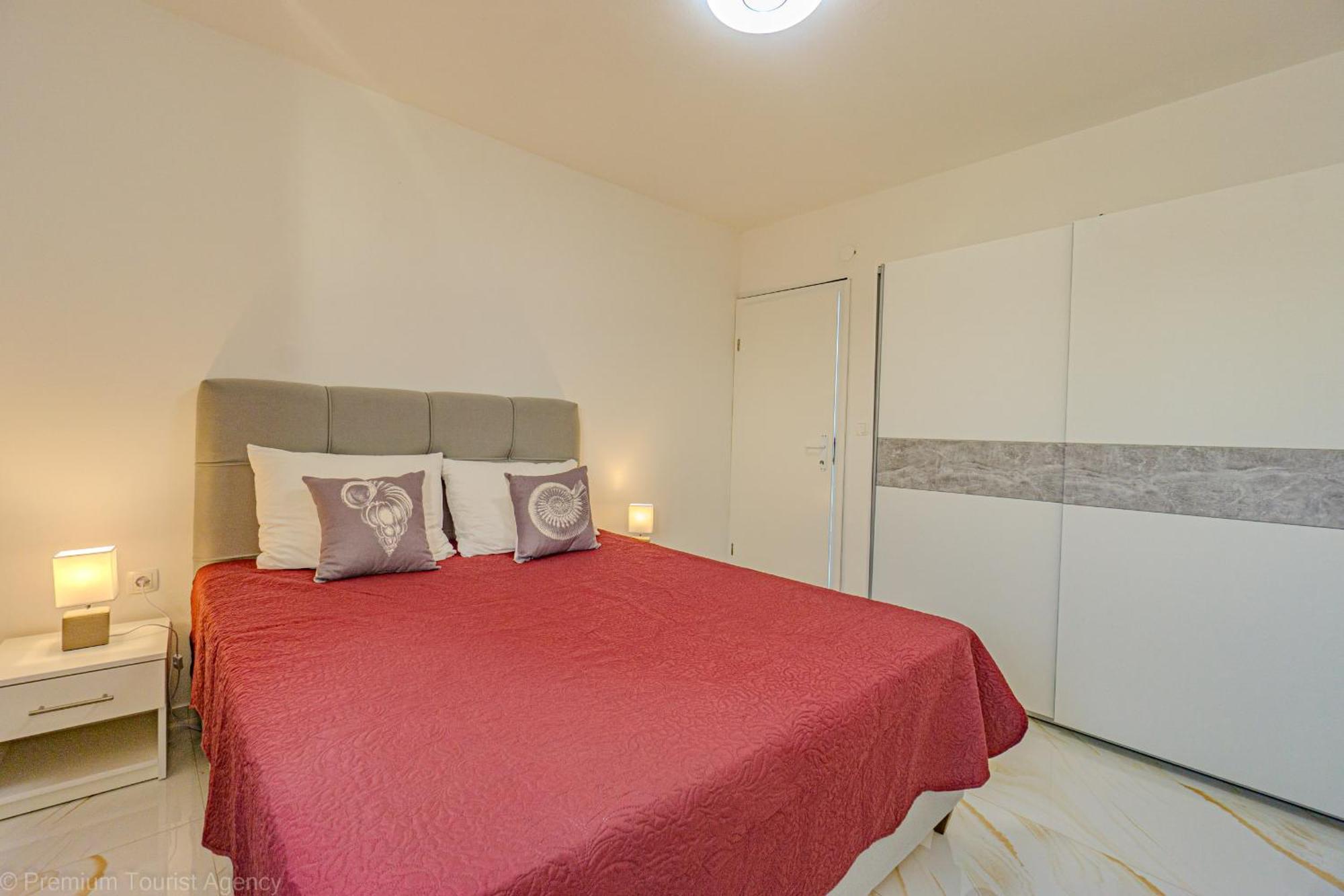 Ivica Super Comfortable, Newly Furnished Apartment In A Top Location Metajna Buitenkant foto