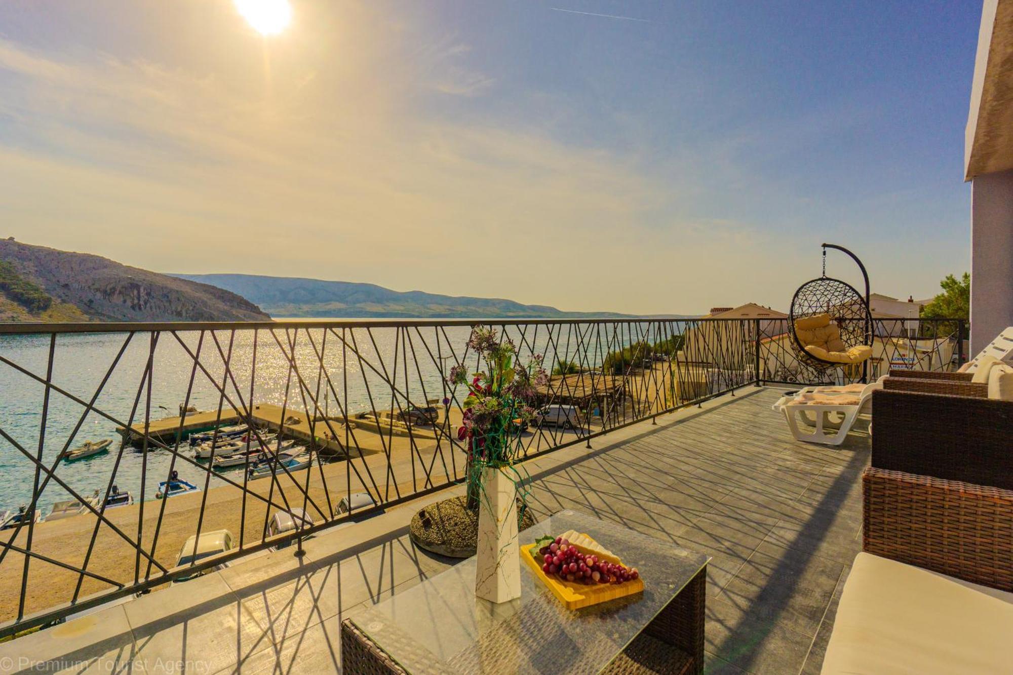 Ivica Super Comfortable, Newly Furnished Apartment In A Top Location Metajna Buitenkant foto