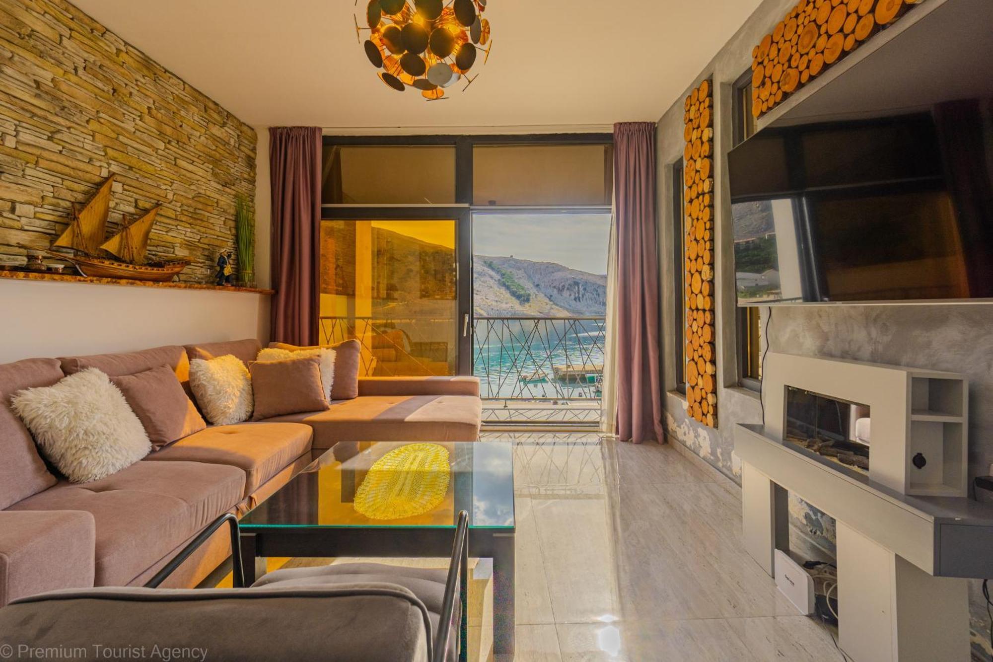 Ivica Super Comfortable, Newly Furnished Apartment In A Top Location Metajna Buitenkant foto