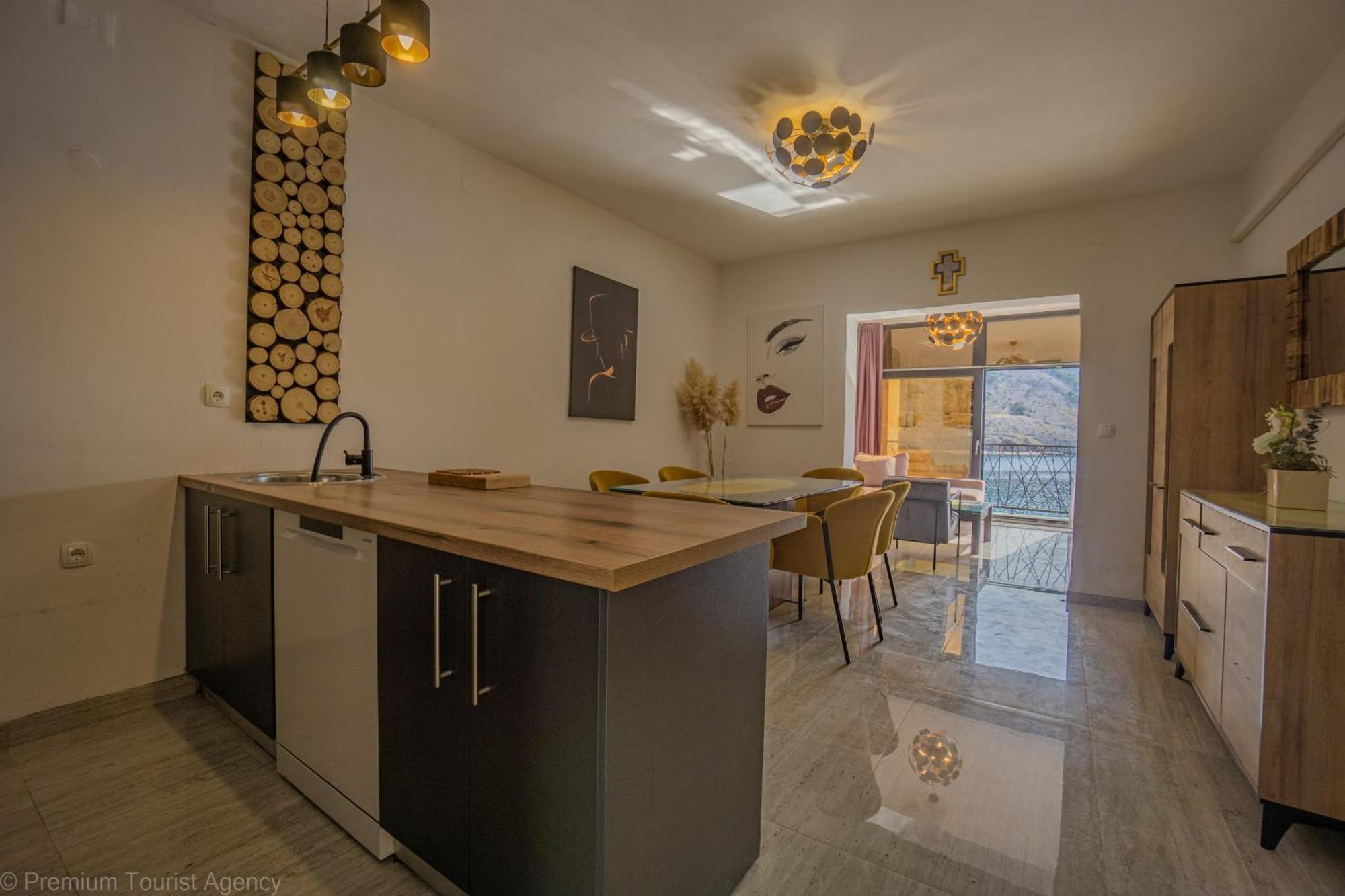 Ivica Super Comfortable, Newly Furnished Apartment In A Top Location Metajna Buitenkant foto